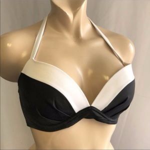 - 36DD Victorias Secret Bikini Angel Convertible